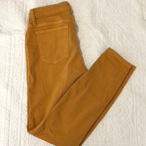 Lila Ryan size 26 mustard skinny jeans